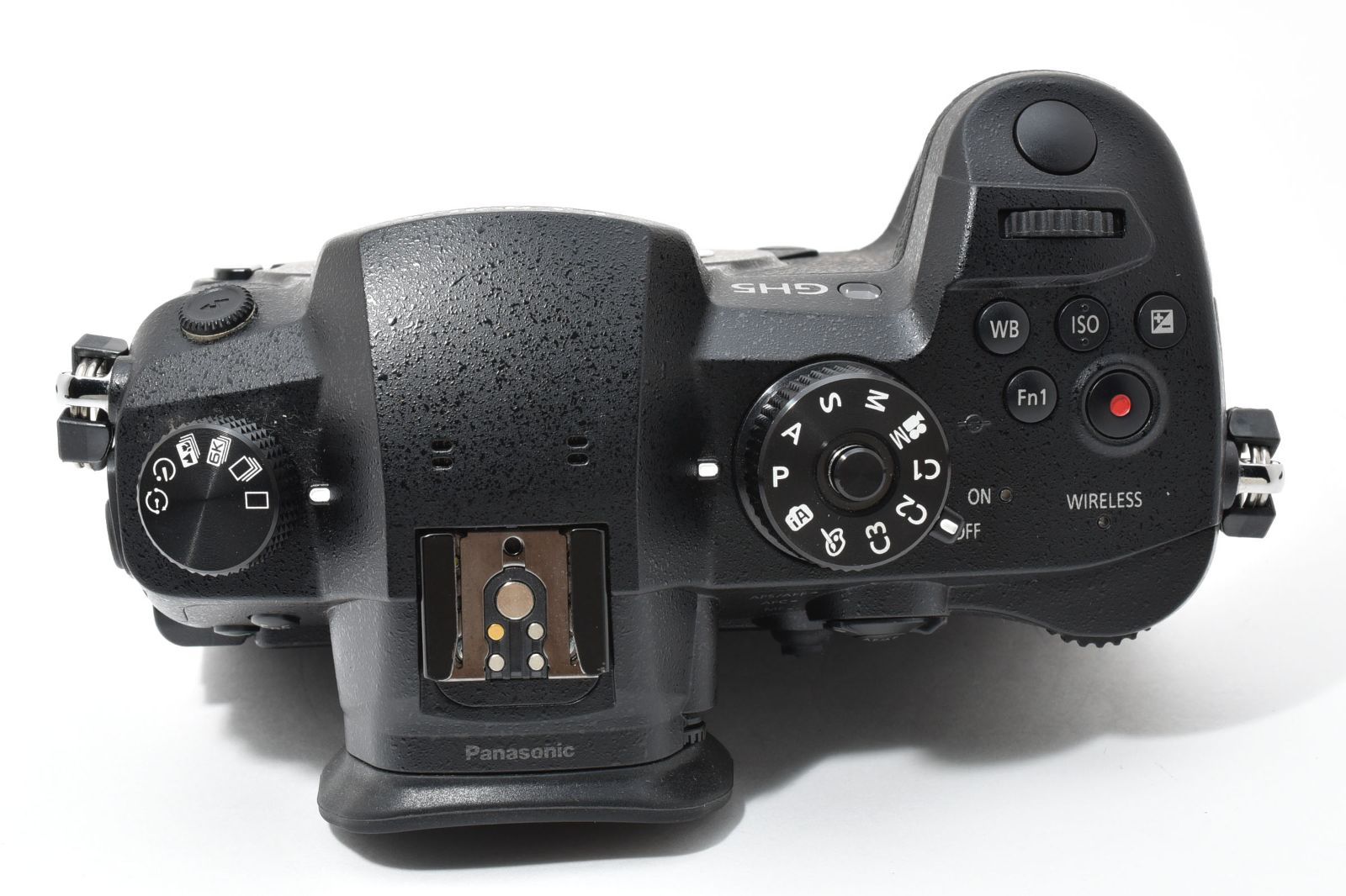 美品】Panasonic パナソニック LUMIX DC-GH5 ボディ シャッター数1330