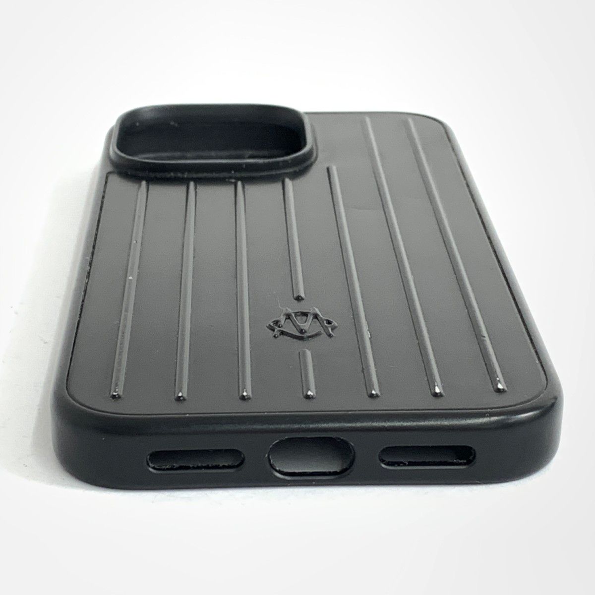 RIMOWA リモワ iPhone16Pro MAXケース ブラック / 240001172044 - メルカリ