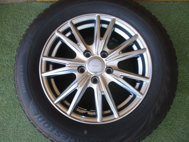 み ヴェルバ 215 60 R 16 スタッドレスタイヤ４本SET オデッセイ ヴェゼル エスティマ CX 3