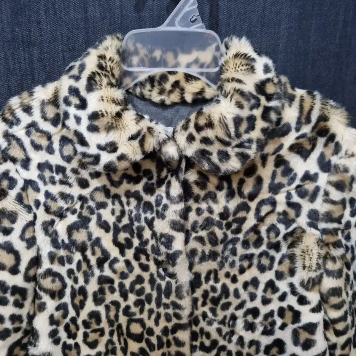女子児童 10T ボンポワン レオパード ファー ジャケット コート (状態