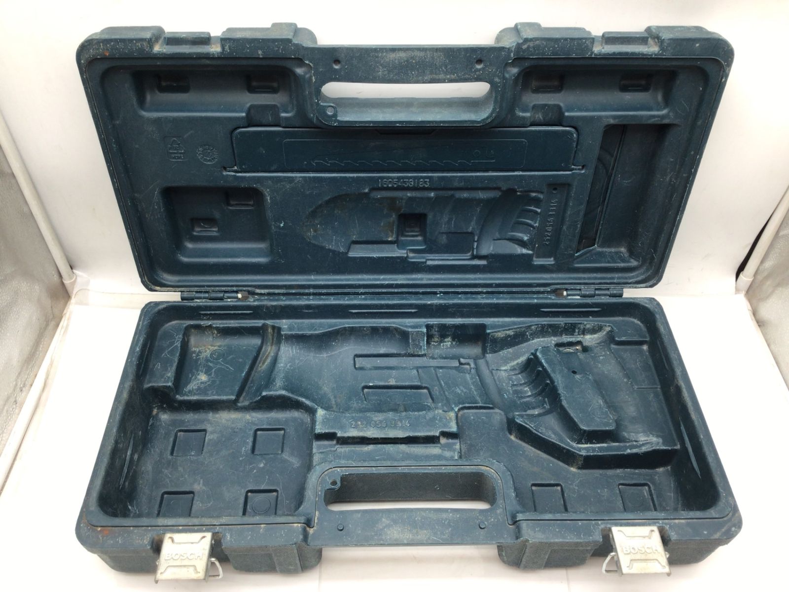 品 〇BOSCH ボッシュ セーバーソー エコツー M 02