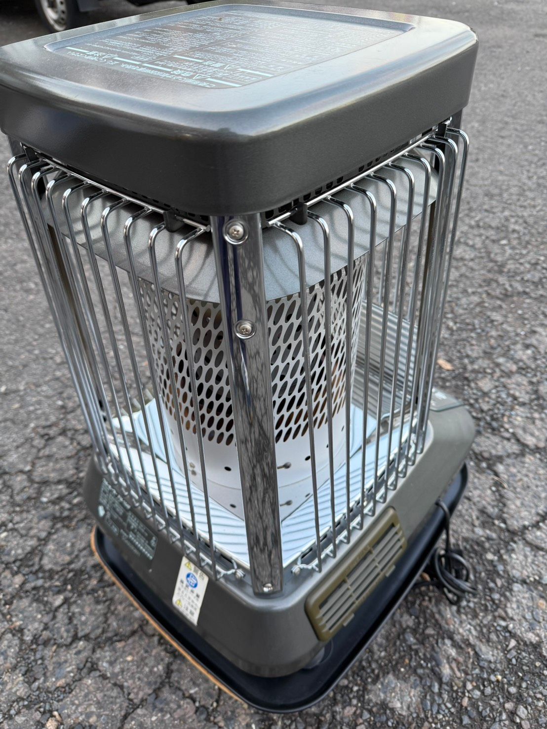 【新品】【未使用】【ダイニチ　ブルーヒーター】石油ストーブ ダイニチ ブルーヒーター FM-19F 業務用 石油ストーブ