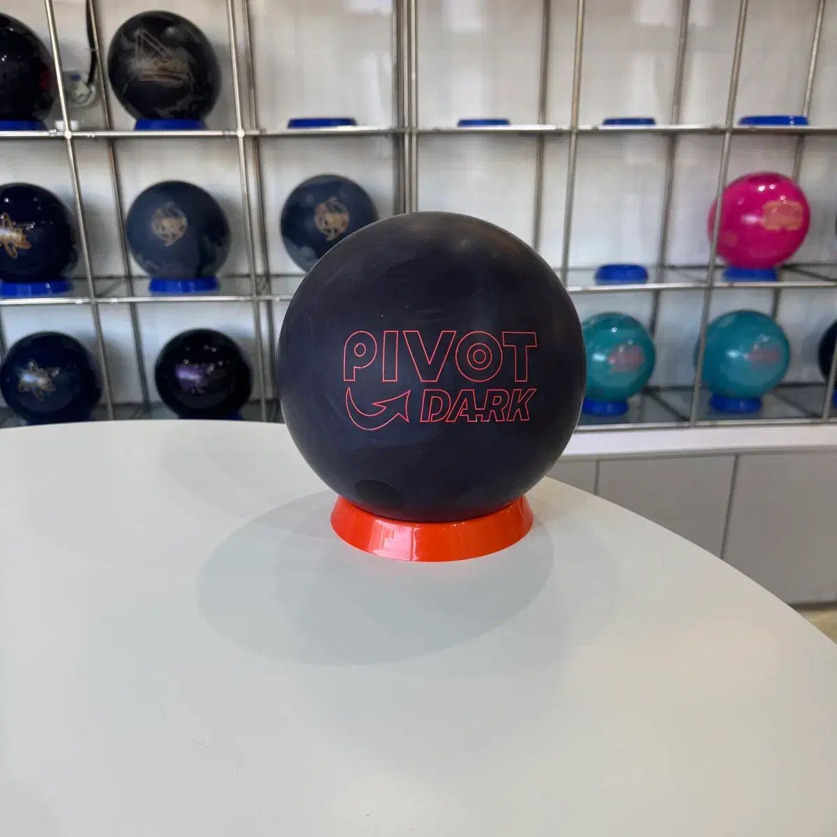 ピボットDARK ボーリングボール リース지공