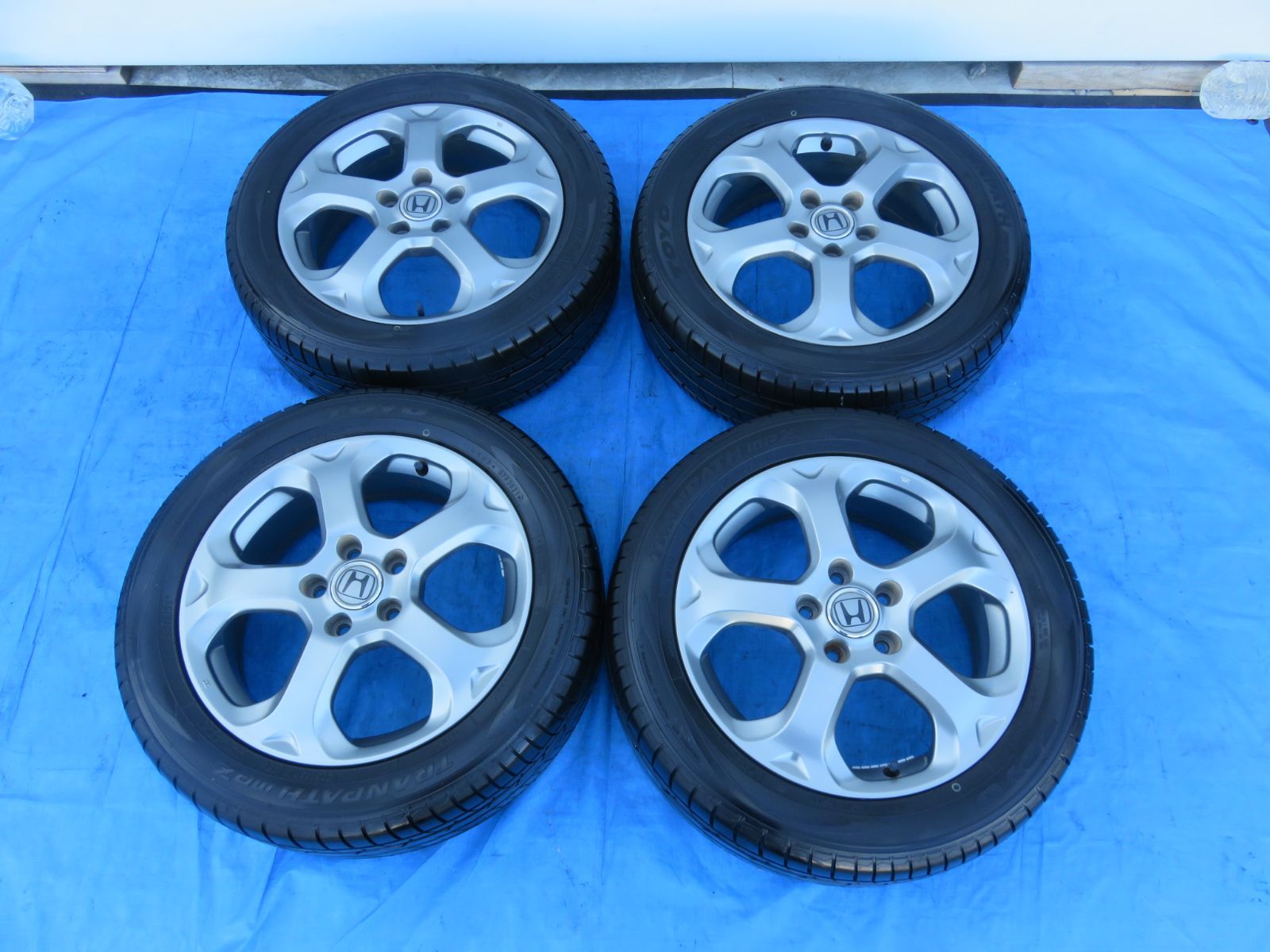 SFC 3776 ホンダ ストリーム RSZ 17インチ 17 6 0 J 55 5穴 PCD 114 3 ホイールタイヤ 205 R ４本セット