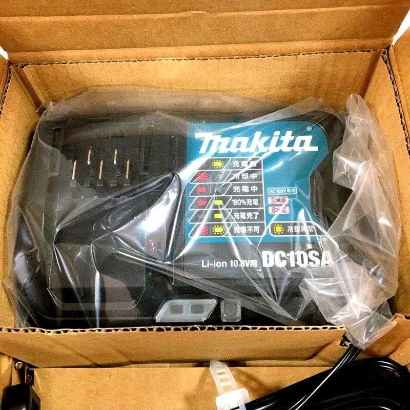  makita マキタ 10 8 V 充電式屋内 屋外兼用追尾墨出し器 バッテリー BL 1040 B 充電器 DC SA 付 DW 3671 光学機器 計測 検査