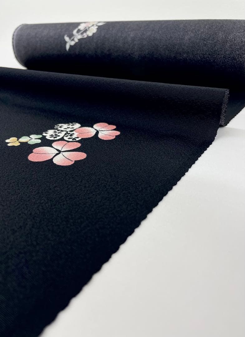 小紋 飛び柄 三つ葉 桜 黒 反物 正絹 O123 - メルカリ