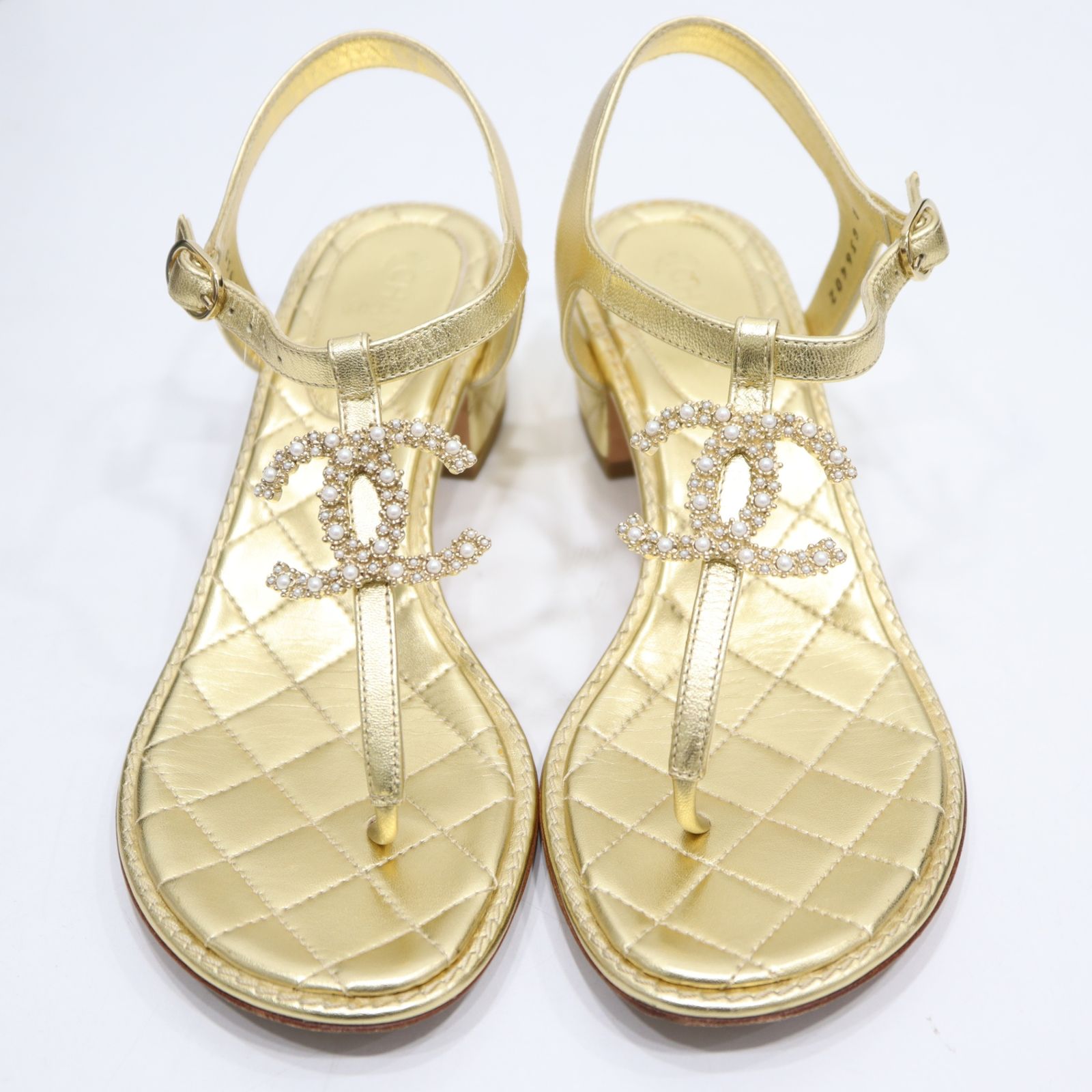 CHANEL シャネル 20 A G 36402 サンダル ココマーク マトラッセ ゴールド 38 レディース 箱有 25 k 1074-2