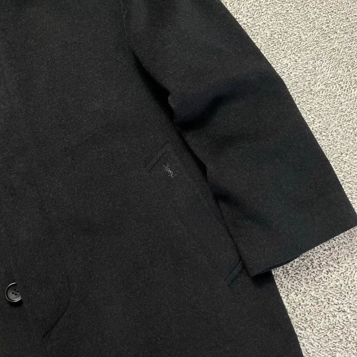 YVES SAINT LAURENT イヴ サンローラン カシミアブレンド ブラック コート