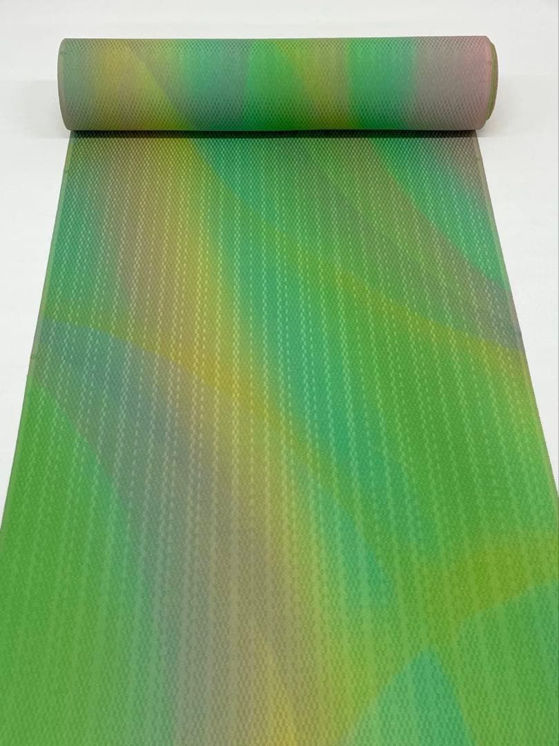 小紋 染め分け 紋意匠 正絹 反物 T9136 - メルカリ