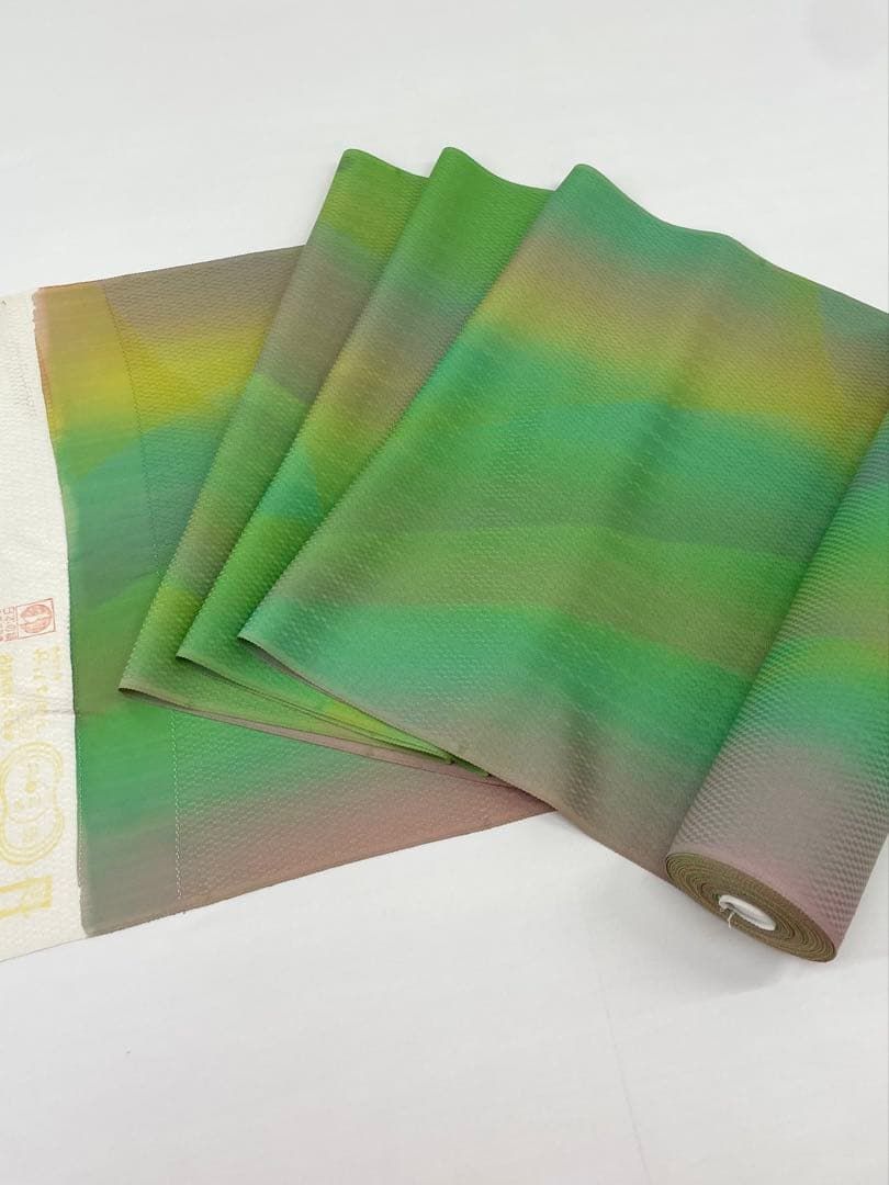 小紋 染め分け 紋意匠 正絹 反物 T9136 - メルカリ