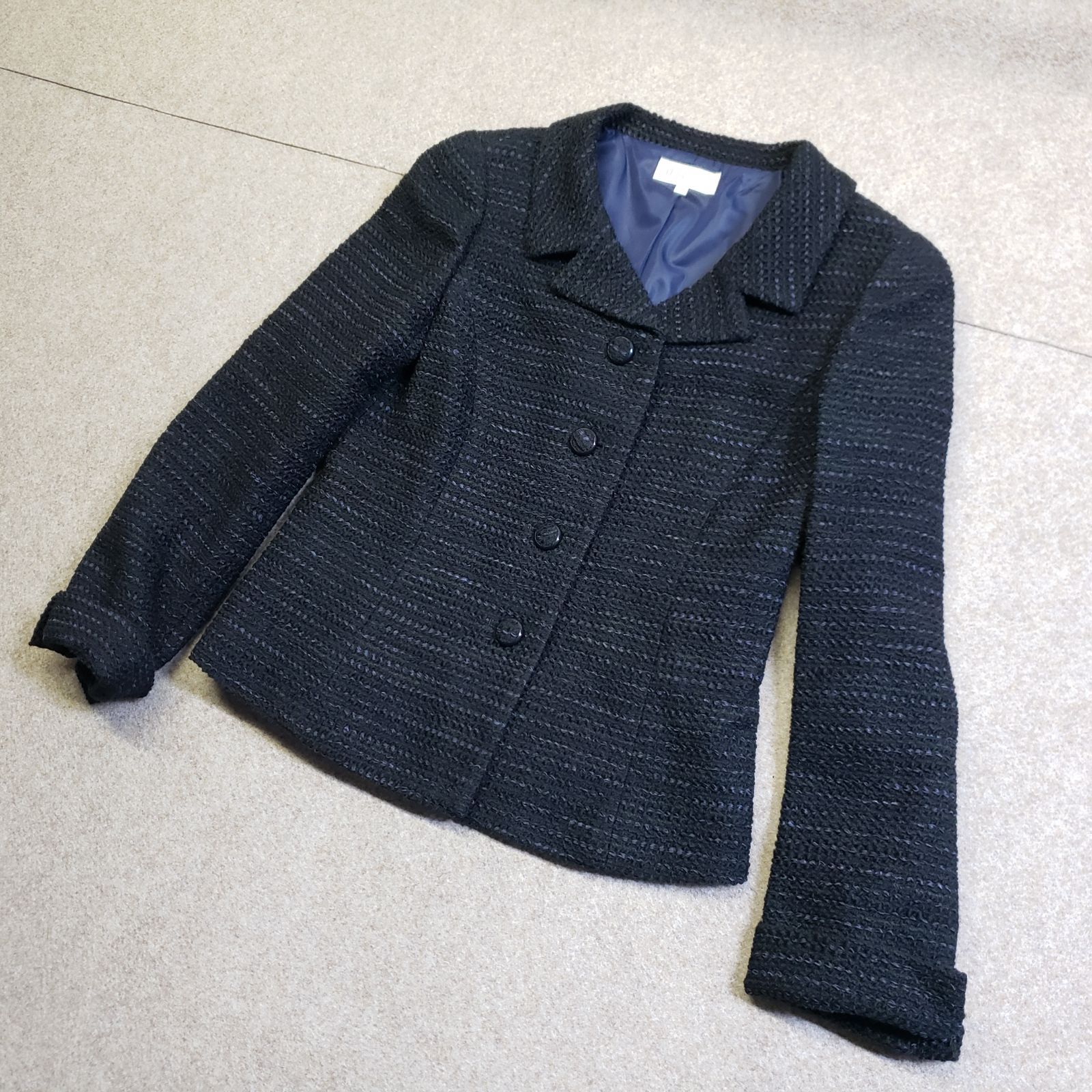 美品✨ YUKI TORII スパンコール ツイード風ジャケット 黒 パール40 YUKI TORII ジャケット ツイード調デザイン ブラック系 表記サイズ：40