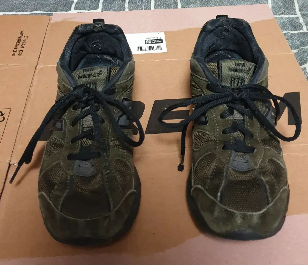 ニュー ンス 878 カーキ オリーブ 235