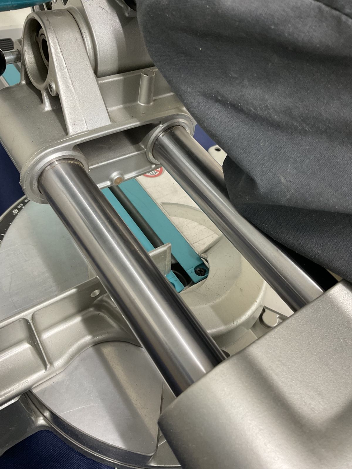  マキタ makita コードレススライドマルノコ LS 714 DZ マルノコ 切断工具 切断機