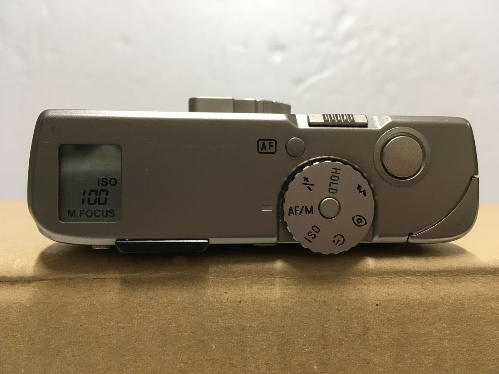 送料無料※ MINOLTA TC-1 コンパクトフィルムカメラ ジャンク品 囗G
