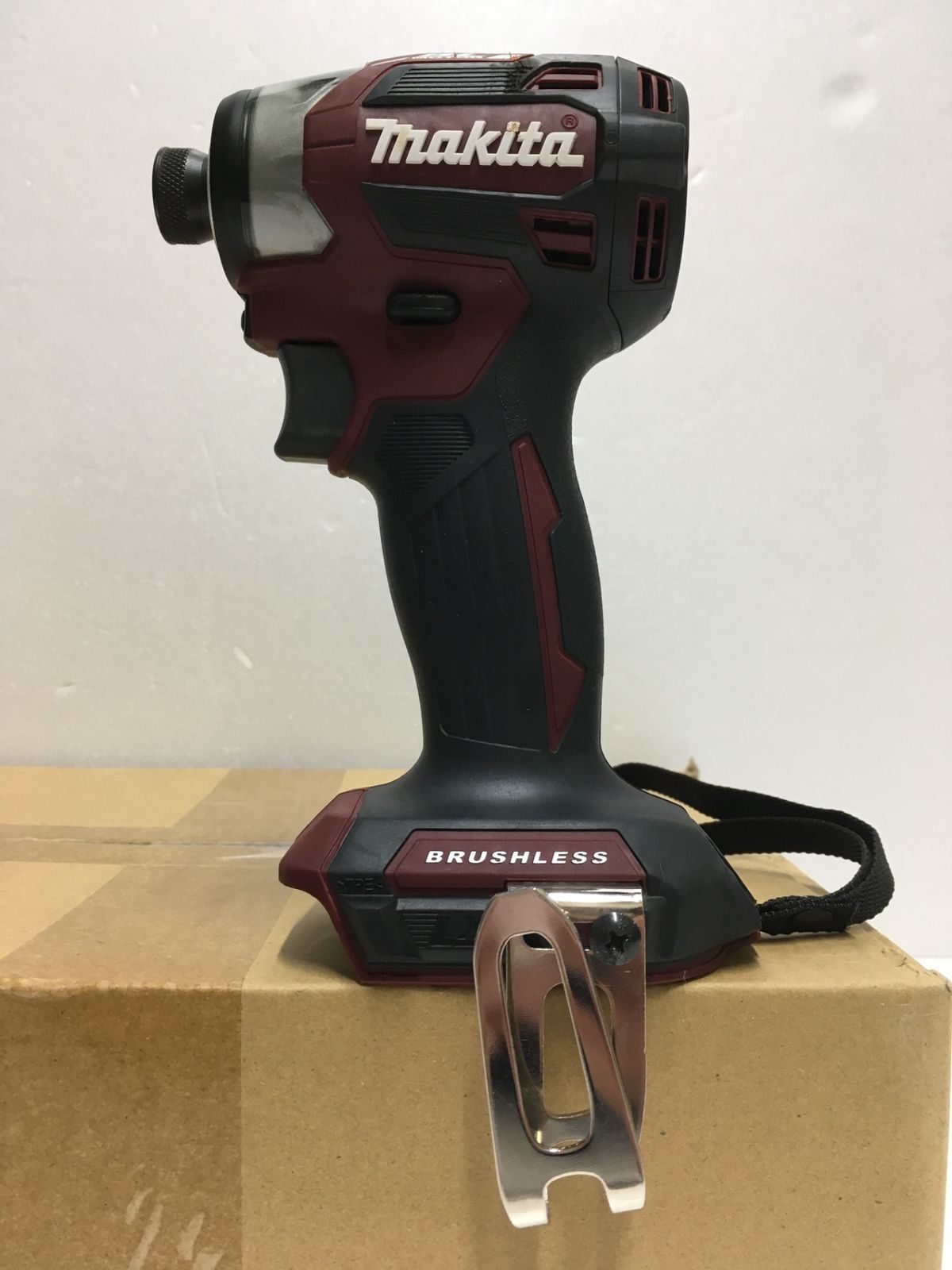 マキタ makita 充電式インパクトドライバ 色 レッド セット品 囗G