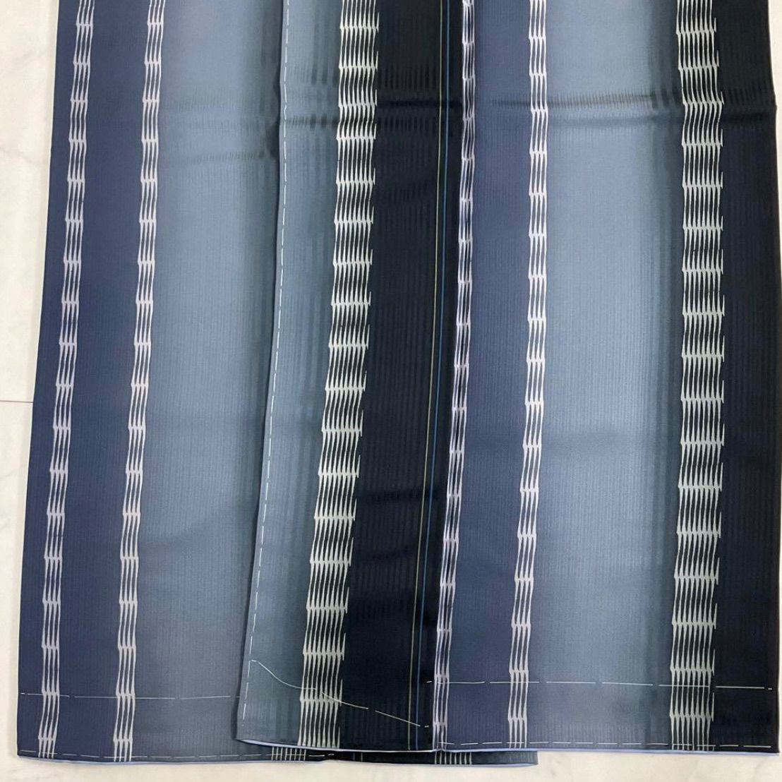 kimono one◆kimonoarisa◆厳選◆♥同然◆センスの良い小紋◆広衿◆正絹◆仕付け糸付き◆裄長◆ロング◆裄68肩丈163.5