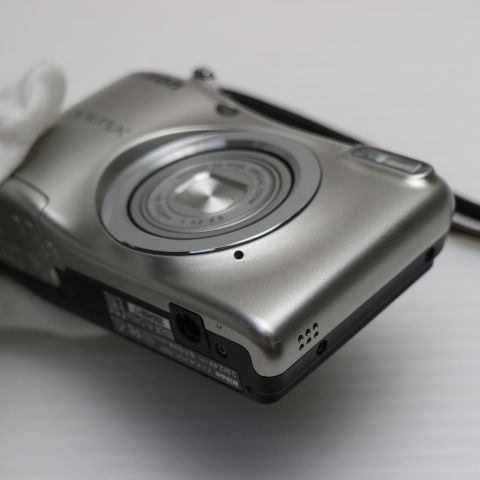 シルバー コンデジ