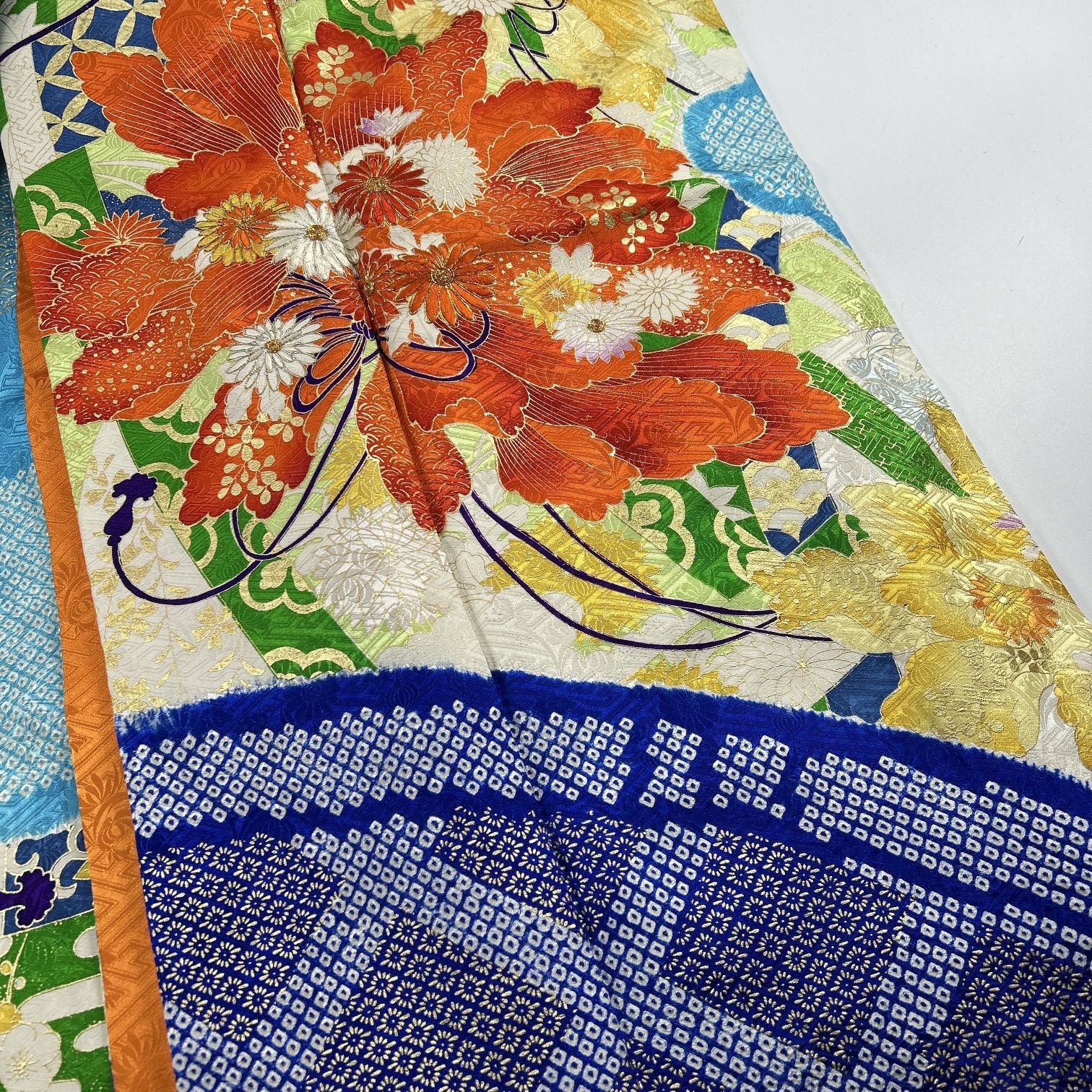 振袖 4枚 正絹 着物まとめ売り 同梱購入歓迎 リメイク用 着付け練習用