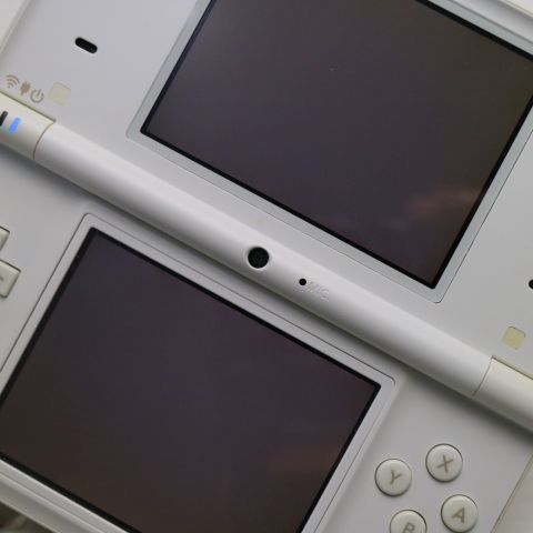 美品 ニンテンドーDsi ホワイト 即日発送 game 任天堂 本体 土日祝発送