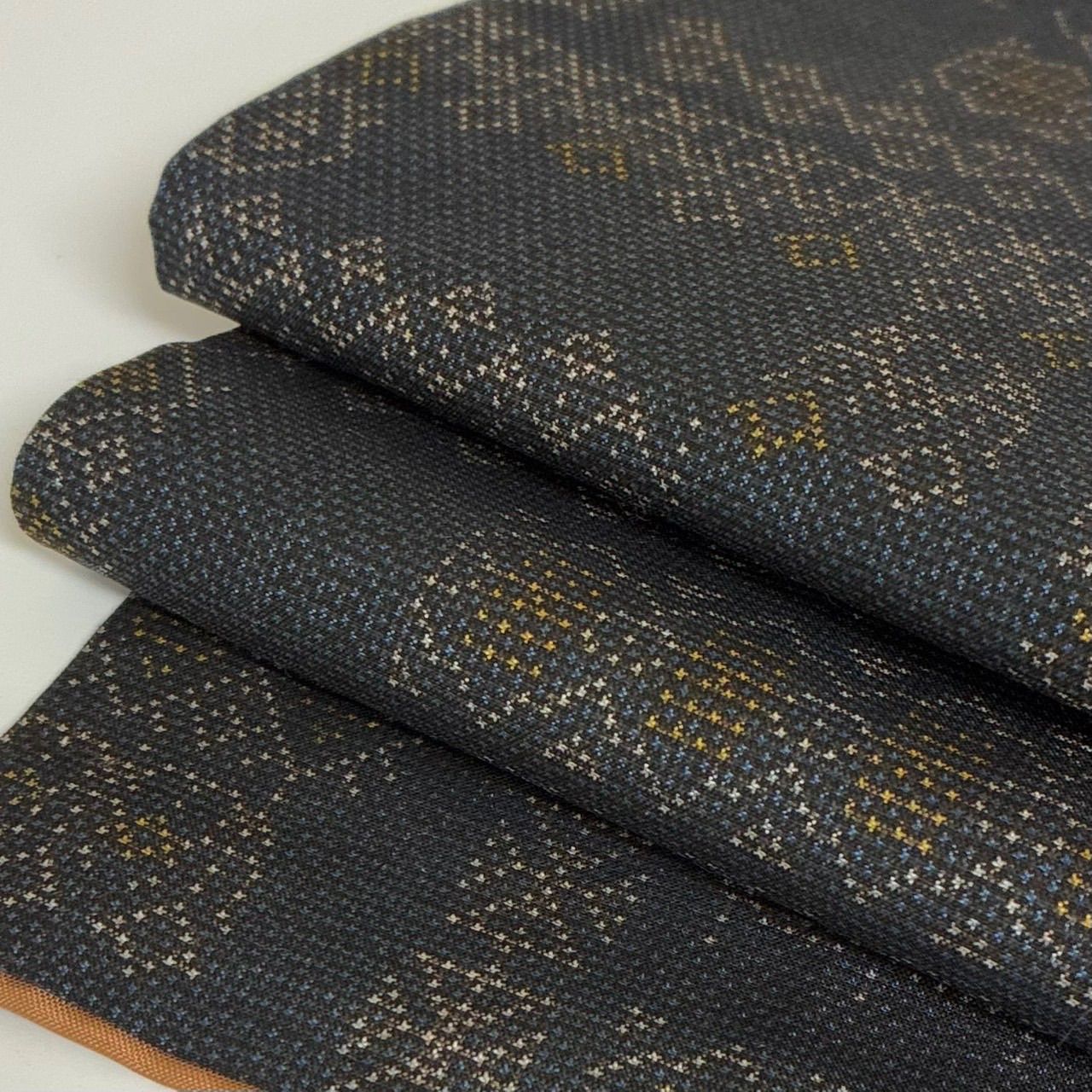 本場大島紬 泥藍染 素敵な絣柄 正絹 着物 MK-1651 - メルカリ