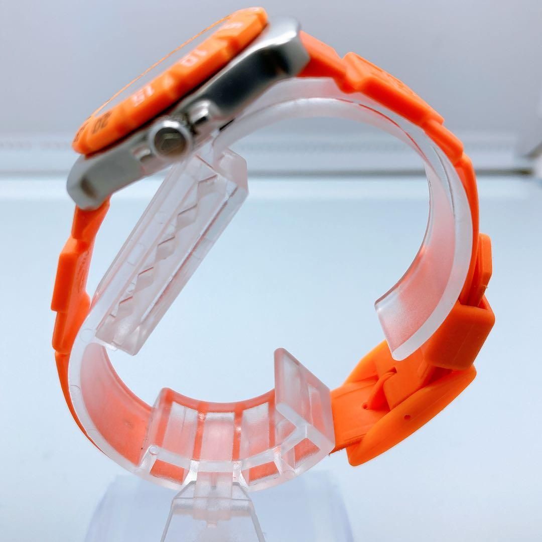 585 タグホイヤー 373.508 フォーミュラ1 200 腕時計 レアカラー