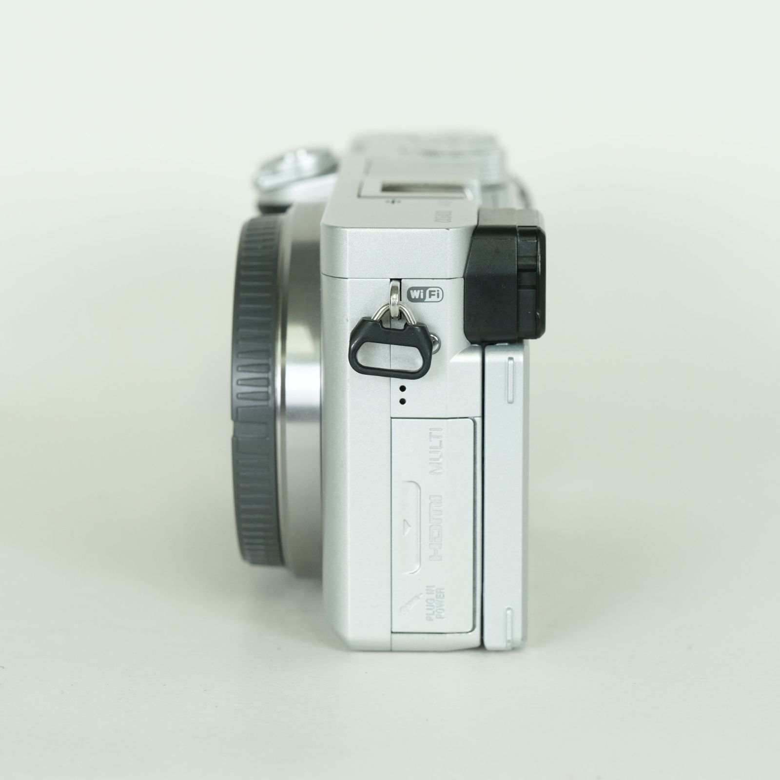 美品 | シャッター数3,800回] SONY α6400（ILCE-6400） [ボディ