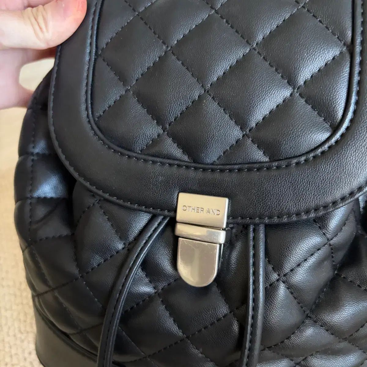  OTHER AND キルティング ブラック バックパック その他 バッグ