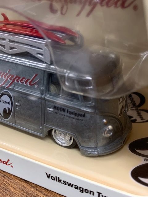 1/64サイズ ミニカー ムーンアイズ フォルクスワーゲン タイプ2 T1