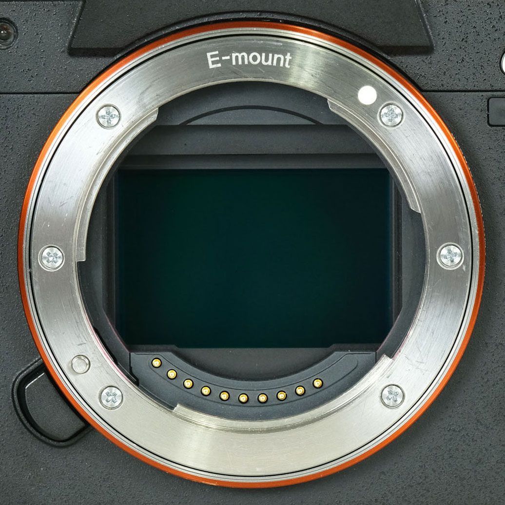 美品 | シャッター数10,685回] SONY α7R IV（ILCE-7RM4） | SONY E