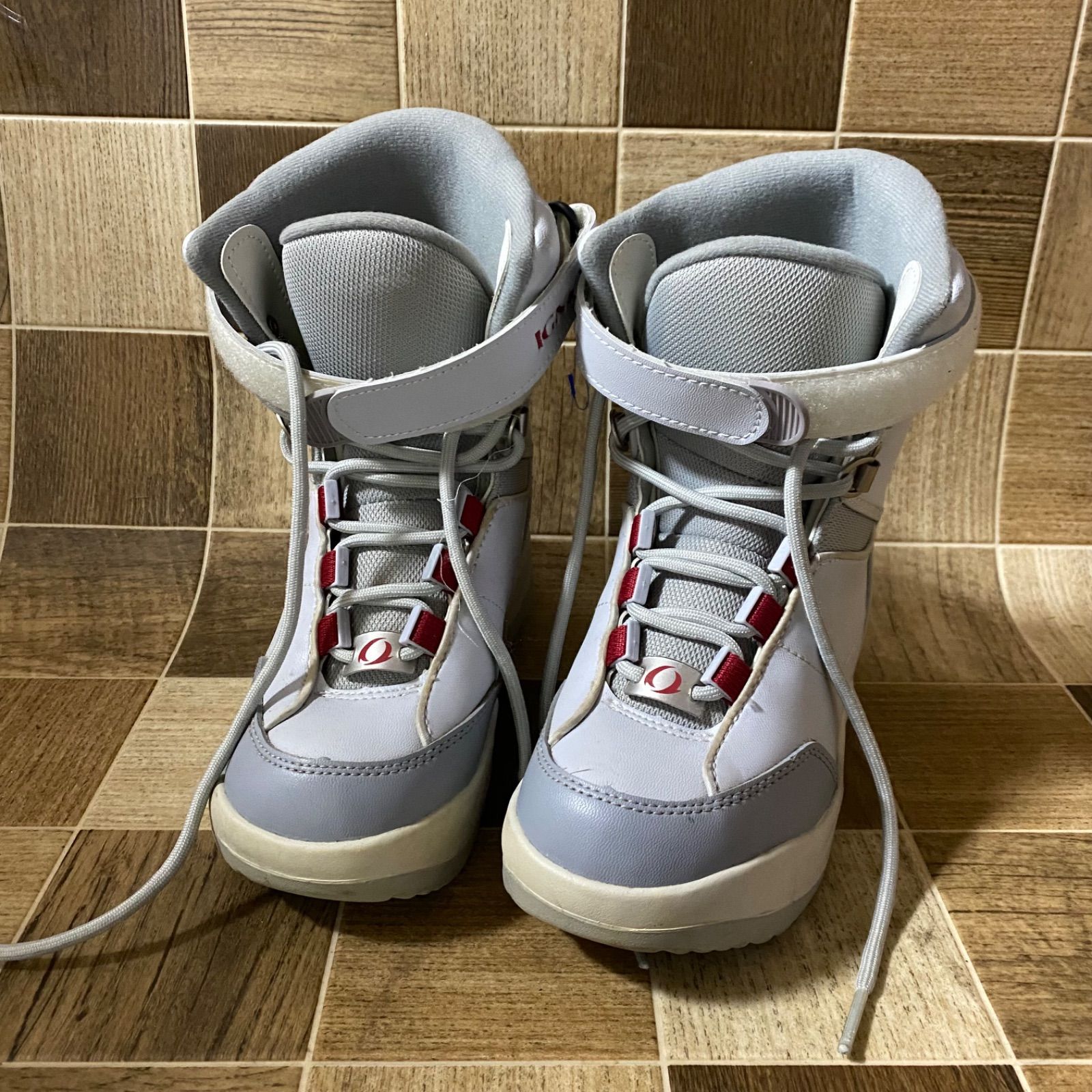 IGNIO スノーボードブーツ スノボ 22.0-22.5cm ジュニア キッズ 中古品