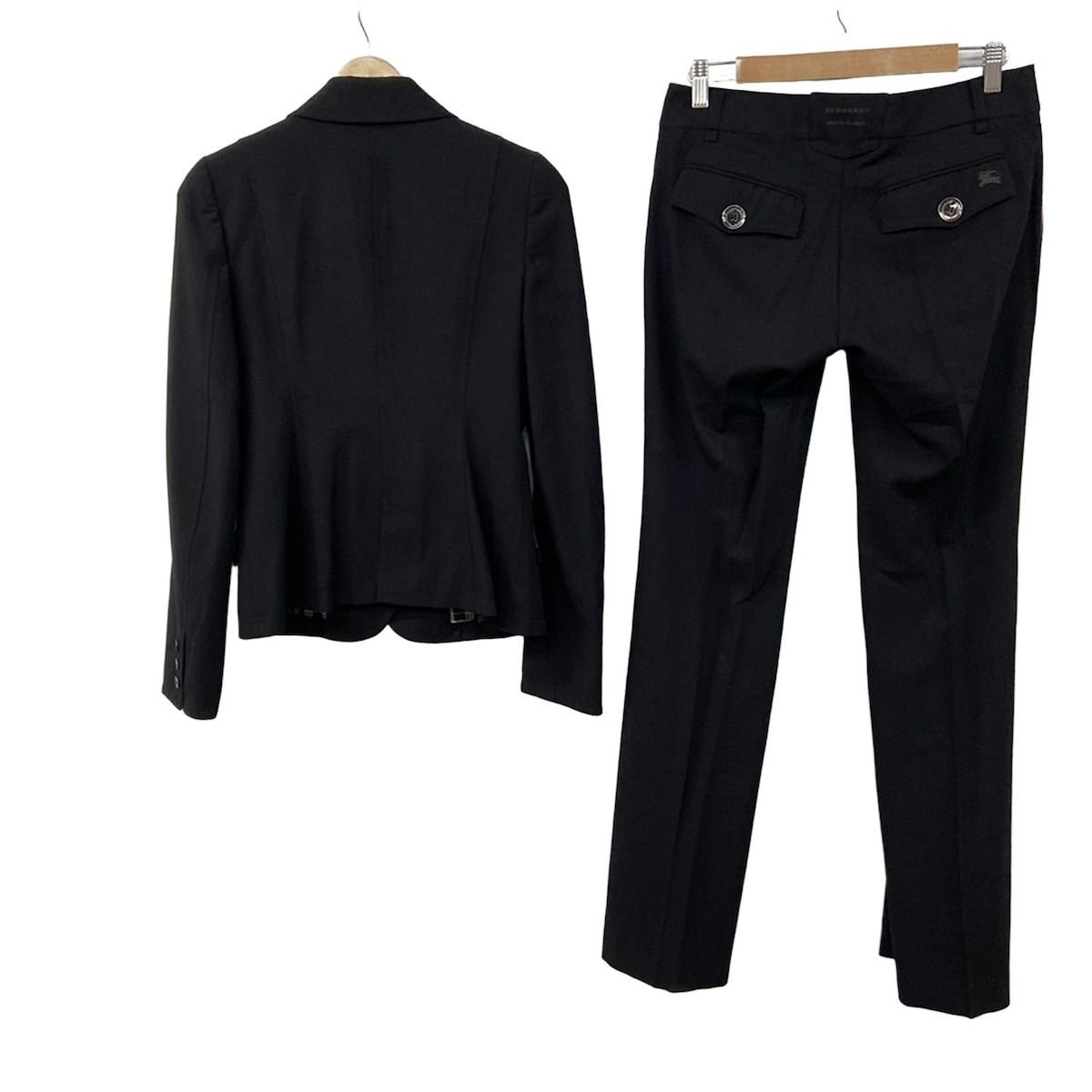 Burberry Blue Label バーバリーブルーレーベル レディースパンツスーツ レディース 黒 肩パッド
