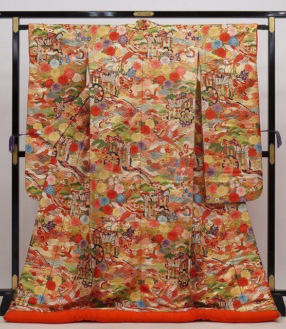 色打掛 鳳凰 御所車 牡丹 波 松 豪華 正絹 b 1637