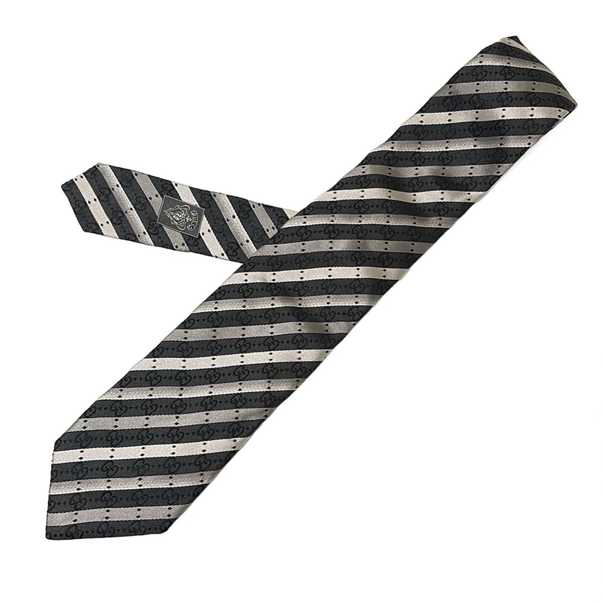 GUCCI グッチ ネクタイ 黒 GUCCI グッチ ネクタイ 黒 ソリッド bee刺繍