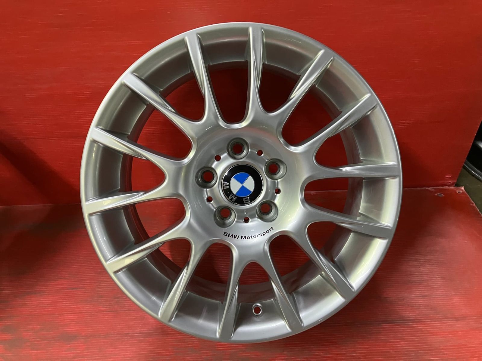 ホイール 18 x 8 0 34 5 37 120 H hub 72 mm BMW E 90 91 3シリーズ 4本SET
