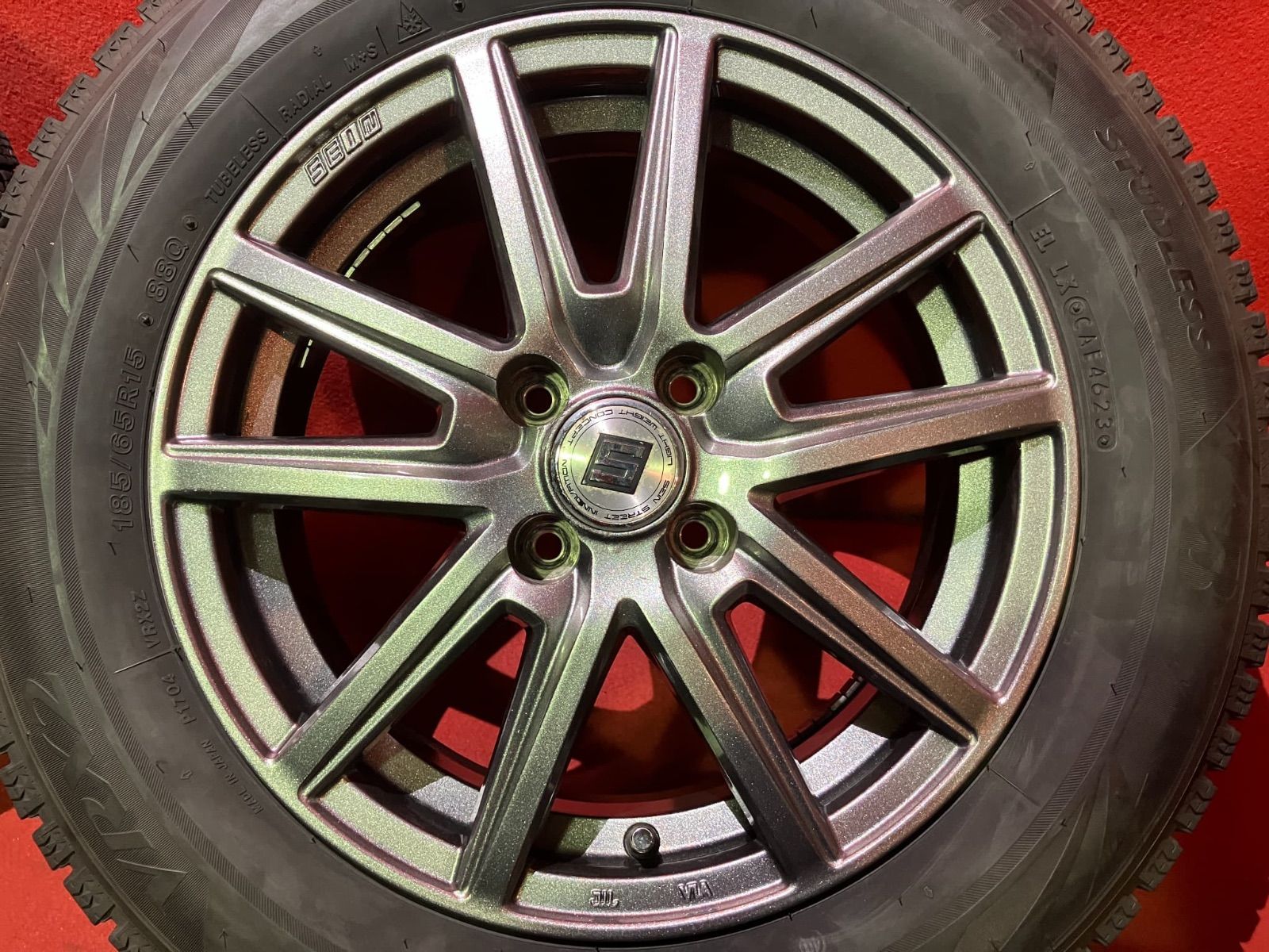 スタッドレスタイヤホイールセット 185 65 R 15 VRX 2 x 5 45 100 4 H 社外 ザイン 4本SET