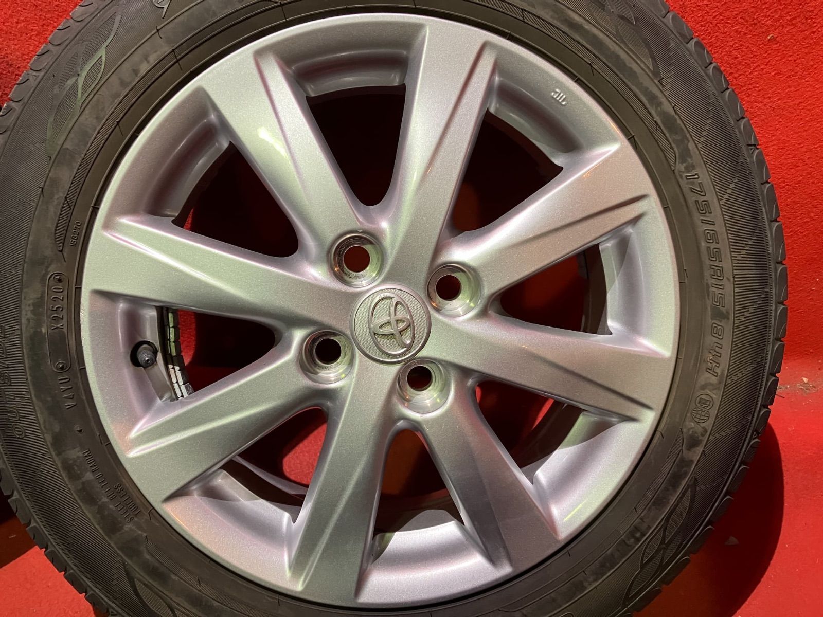 サマータイヤホイールセット 175 65 R 15 DUNLOP EC 204 x 5 0 39 100 4 H トヨタ アクア 4本SET