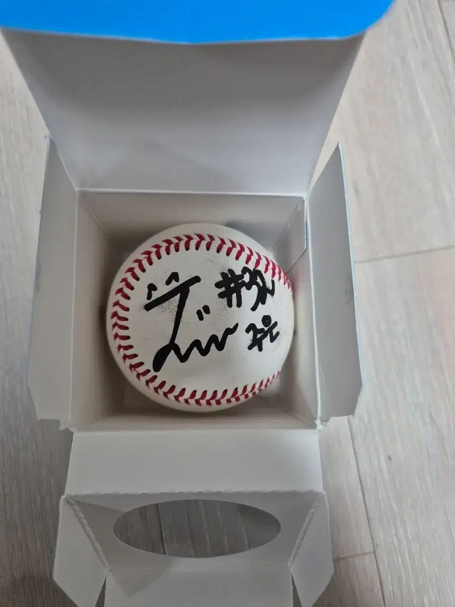 イ ジュウンチアリーダー サインボール KBO 球