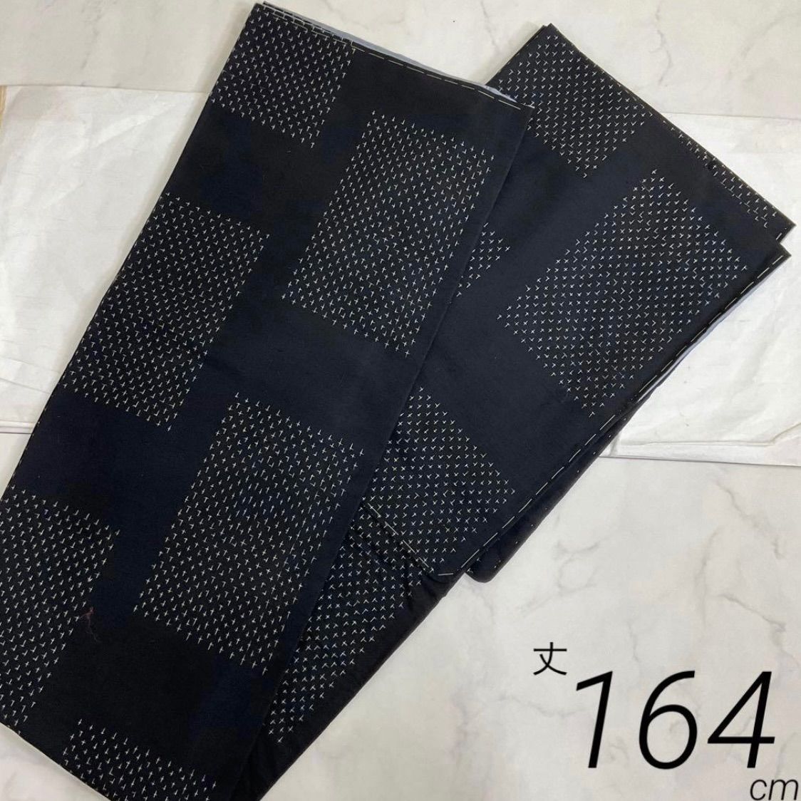 kimono one◆kimonoarisa◆厳選◆♥同然◆米沢紬十字絣◆仕付け糸付き◆広衿◆不二屋◆パールトーン加工済◆ロング◆裄65肩丈164