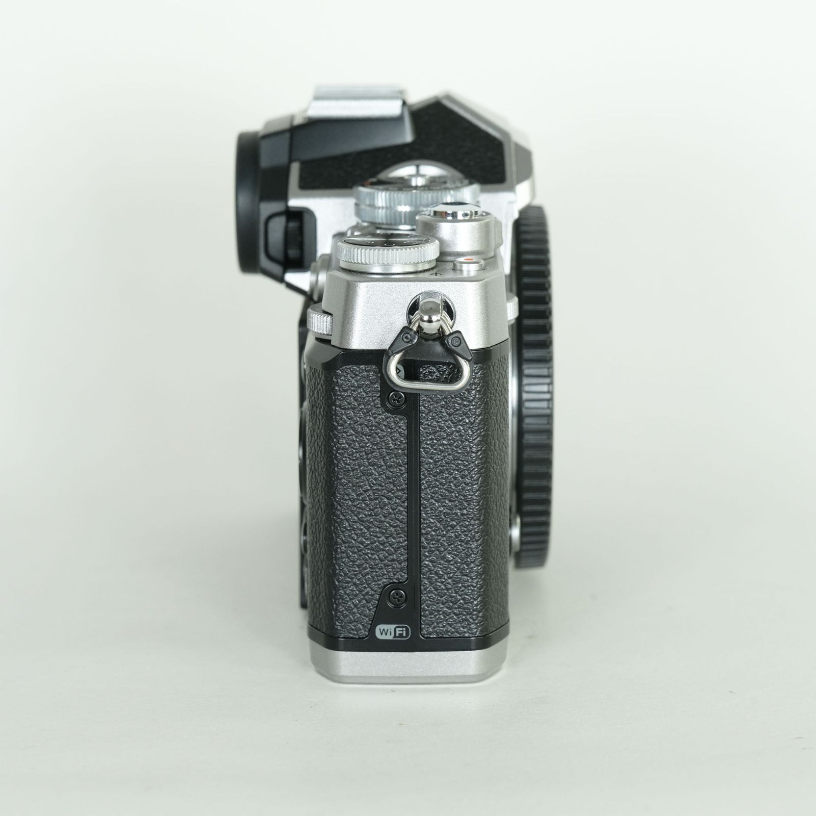 美品 | シャッター数3,633回｜外付けグリップ付] Nikon Z fc [ボディ