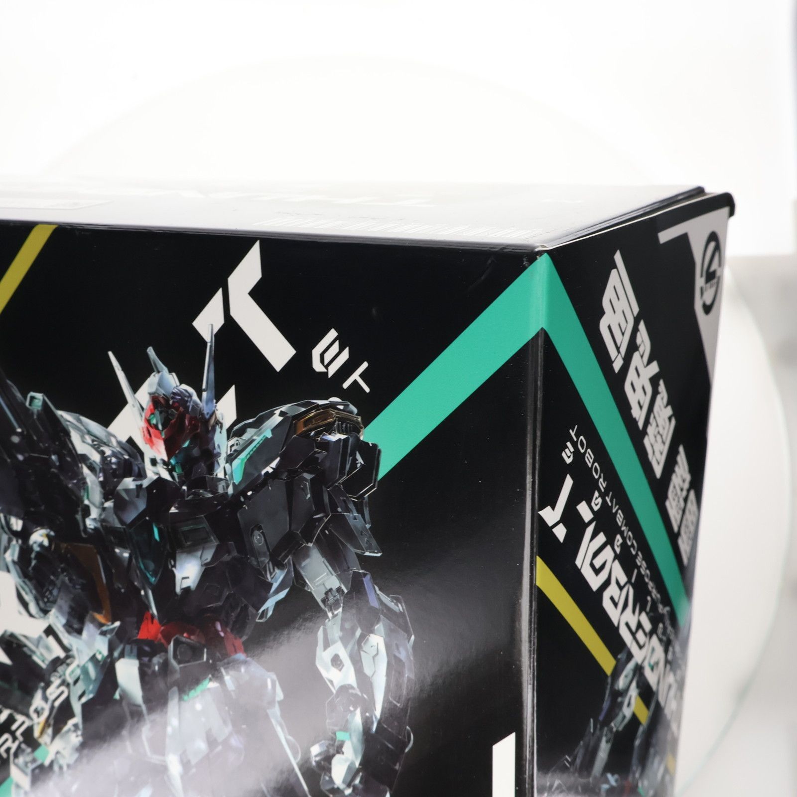 RMDシリーズ 1&frasl;100 1&frasl;100スケール IN ERA+ マンタ装備Ver. 雷霆魔鬼魚（サンダーボルト）マンタ型 RMD サンダーボルト Model Thunderbolt Manta Kit プラモデル Ray 雷霆魔鬼鱼Thunderbolt