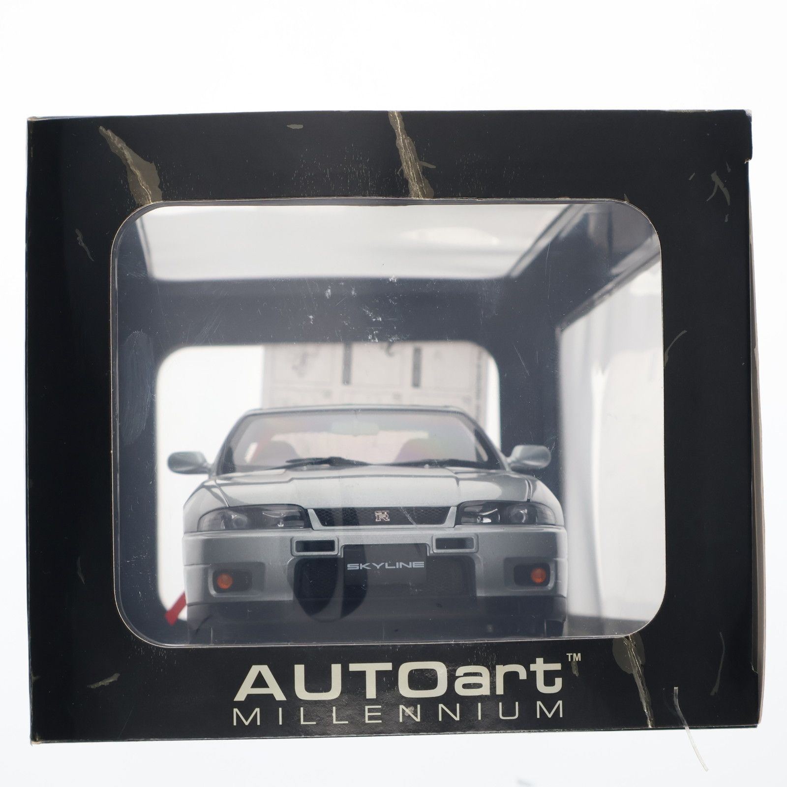 1 18 NISSAN SKYLINE GT-R R 33 V-SPEC ソニックシルバー 完成品 ミニカー 77321 AUTOart オートアート