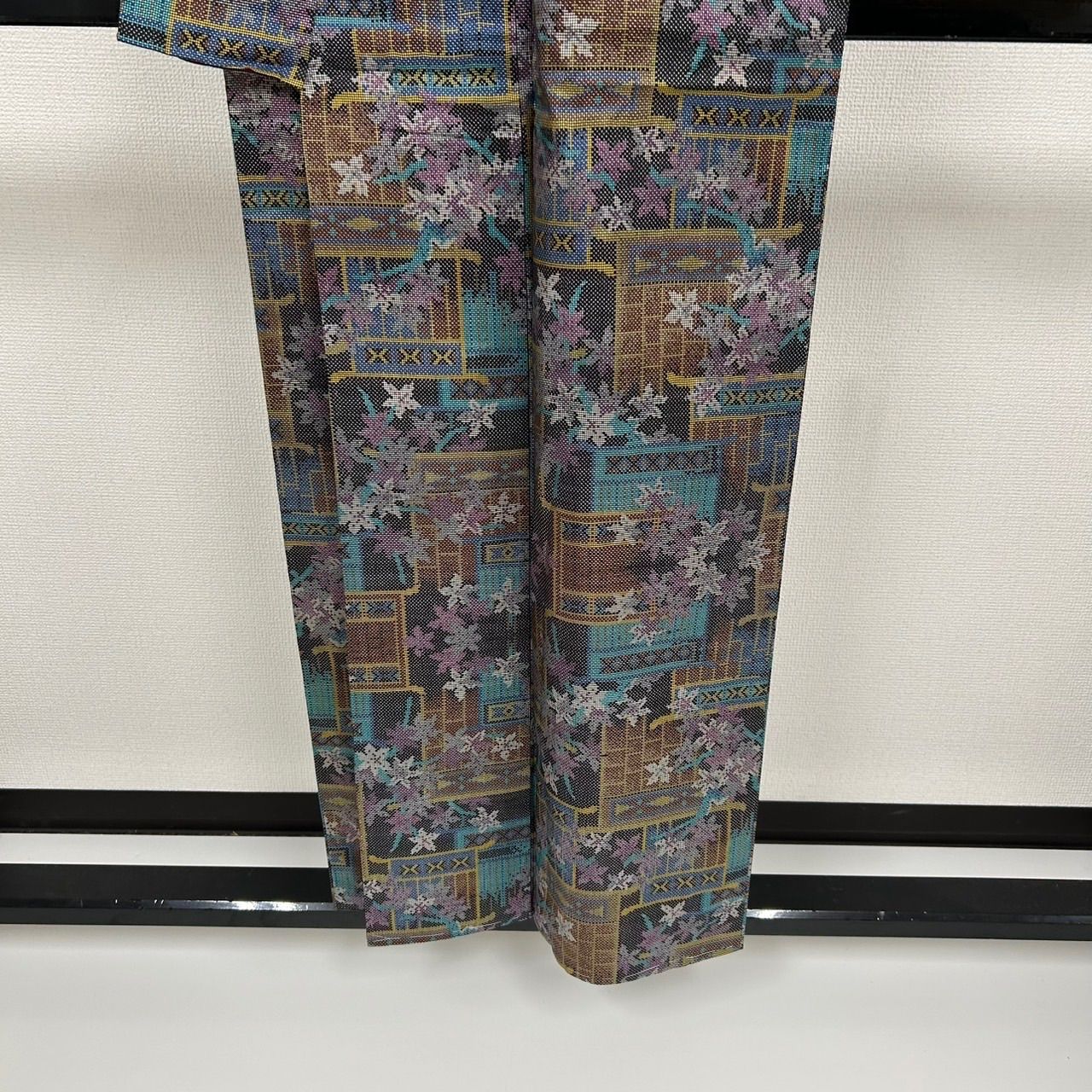 み*ん様 本場大島紬 一元式 美しい総絣 着物 正絹 T-9431 み*ん様 本場大島紬 一元式 美しい総絣 着物 正絹 T-9431 み