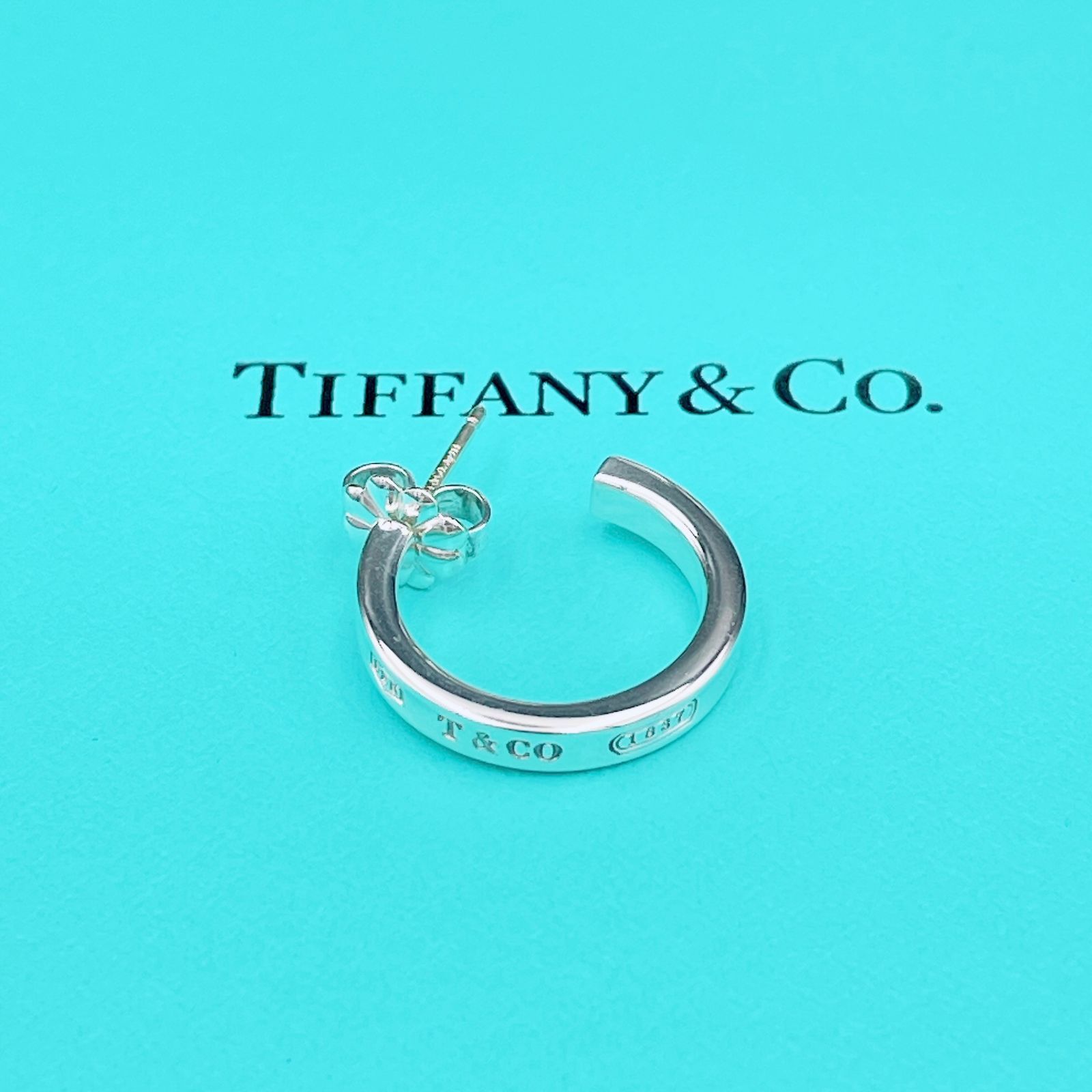 ◇ティファニー◇新品仕上済 Tiffany&Co. 1837 ナロー ピアス スモール