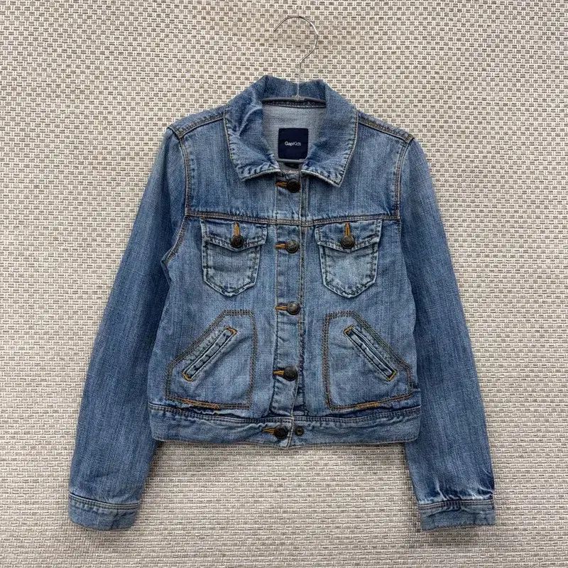 新作入荷，定番人気 ギャップ GAP キッズ デニムジャケット S B00176 その他