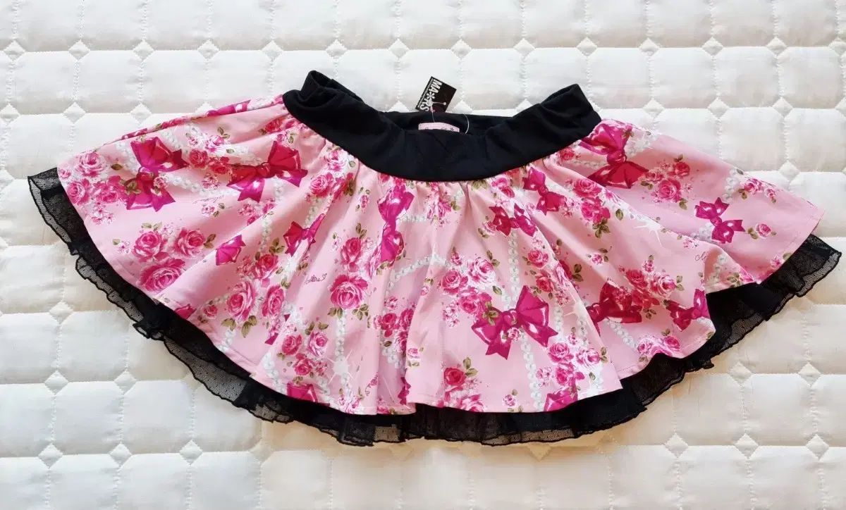 マズ シュガークロス ローズ リー リボン スカート