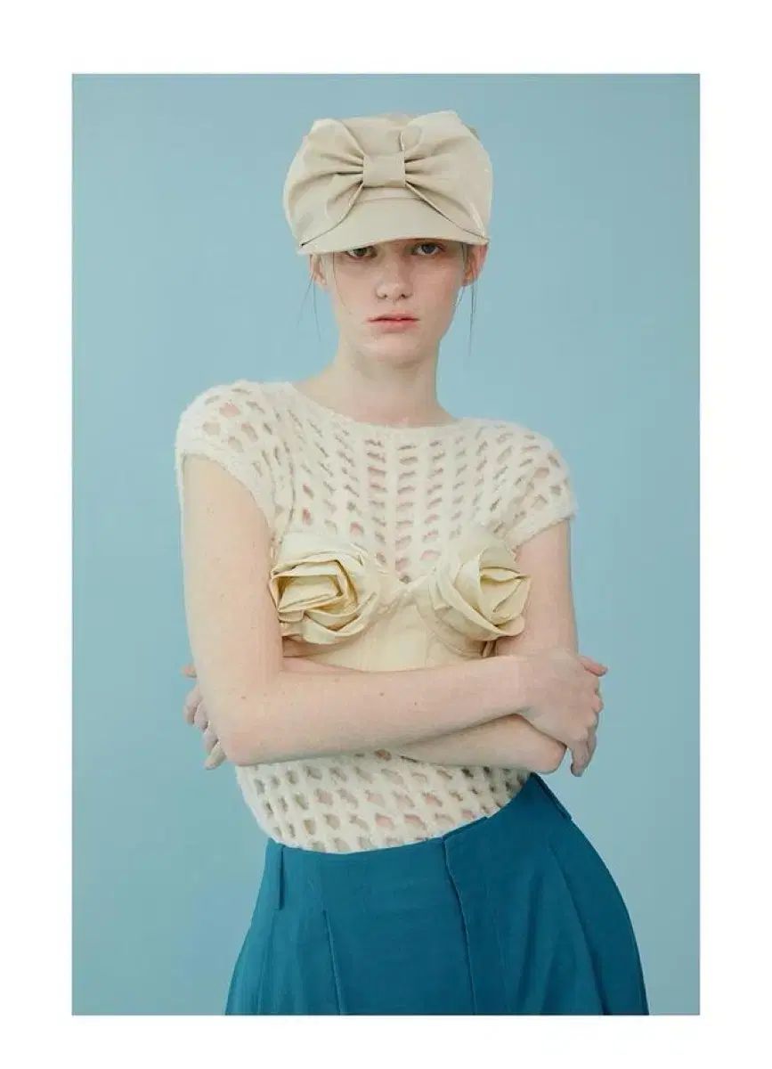 AWESOME NEEDS) ベルボーイ キャップ リボン ベージュ - メルカリ