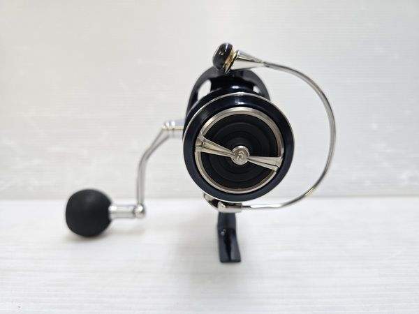 品 ダイワ Daiwa スピニングリール 21 セルテート SW5000-H 〇YR-19579〇