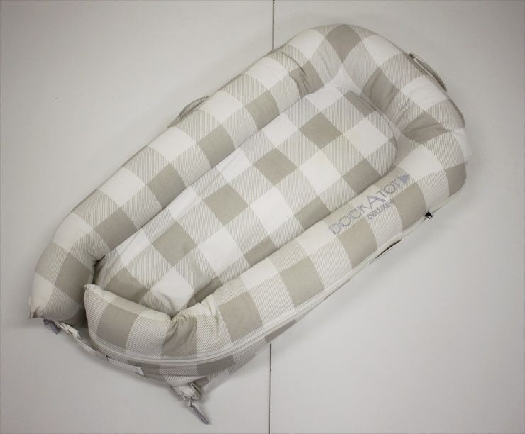 ドッカトット DockATot Deluxe Dock ナチュラルバッファロー ベビー寝具 持ち運べるベッド 新生児〜生後8ヶ月 クリーニング済み