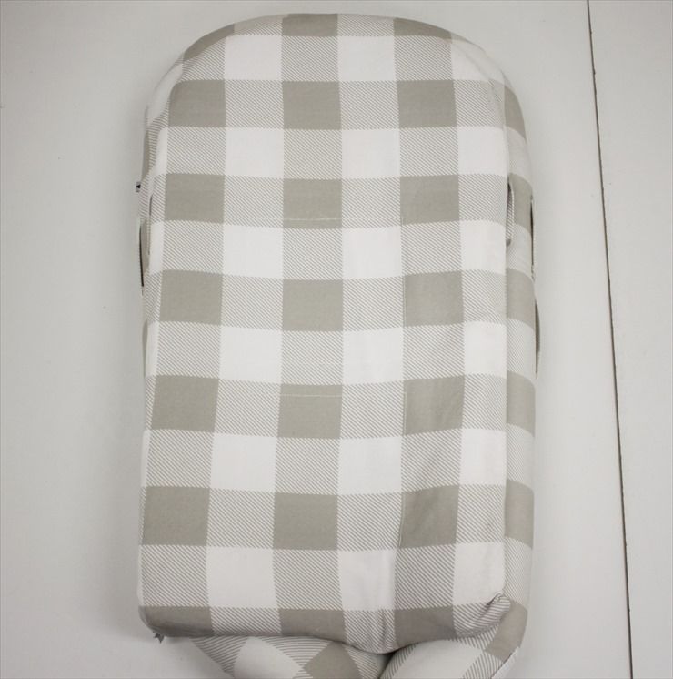  ドッカトット DockATot Deluxe Dock ナチュラルバッファロー ベビー寝具 持ち運べるベッド 新生児〜生後8ヶ月 クリーニング済み ベッド ベビー用寝具 ベッド