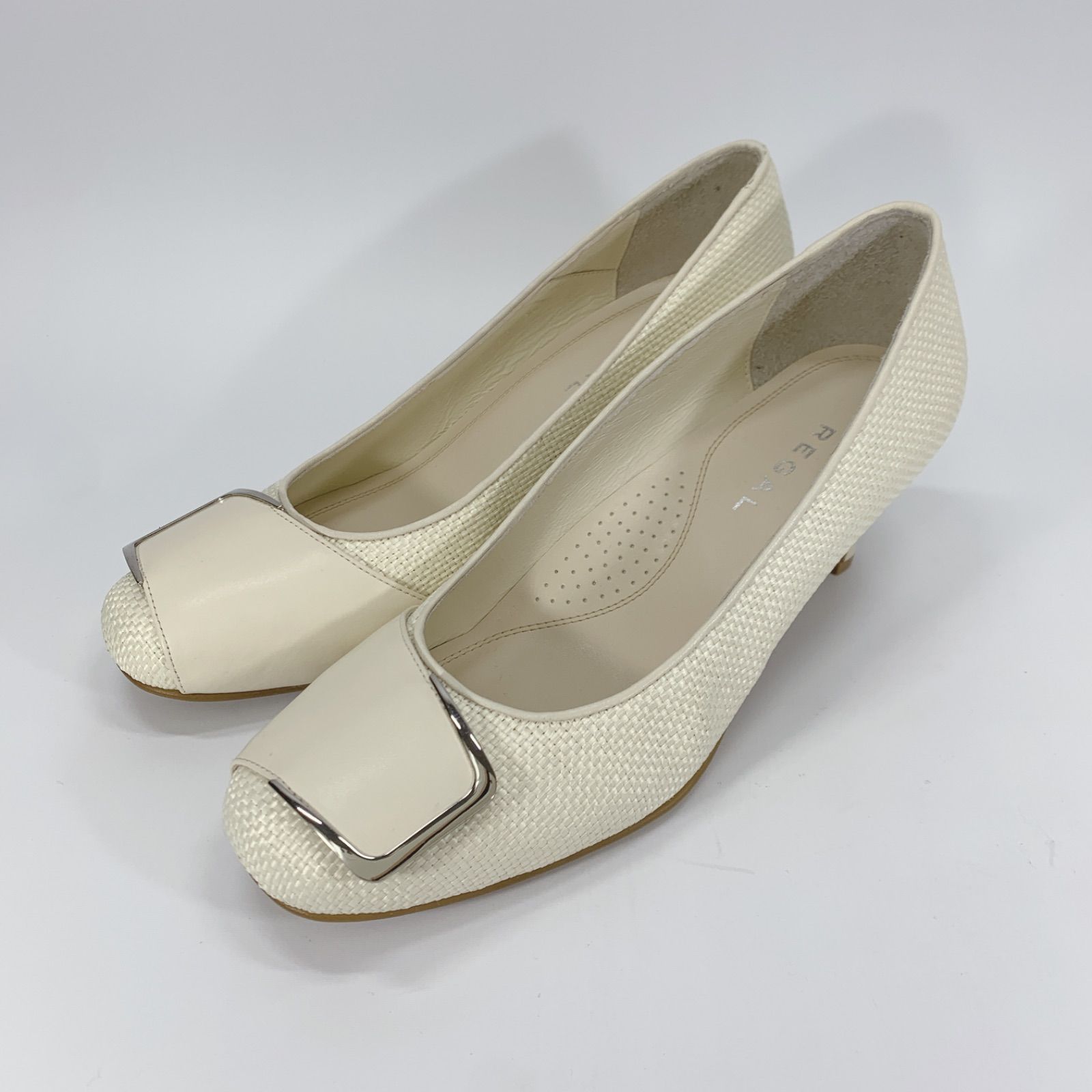 ◯ REGAL リーガル パンプス バックル アイボリー 23